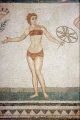 640px-PiazzaArmerina-Mosaik-Bikini